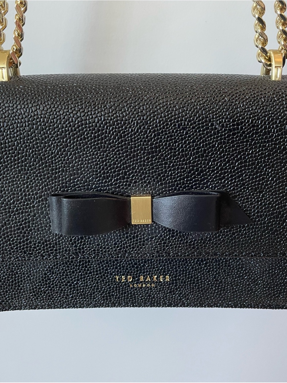 Ted Baker London Jayla Black Textured Bow Handbag with Gold Chain